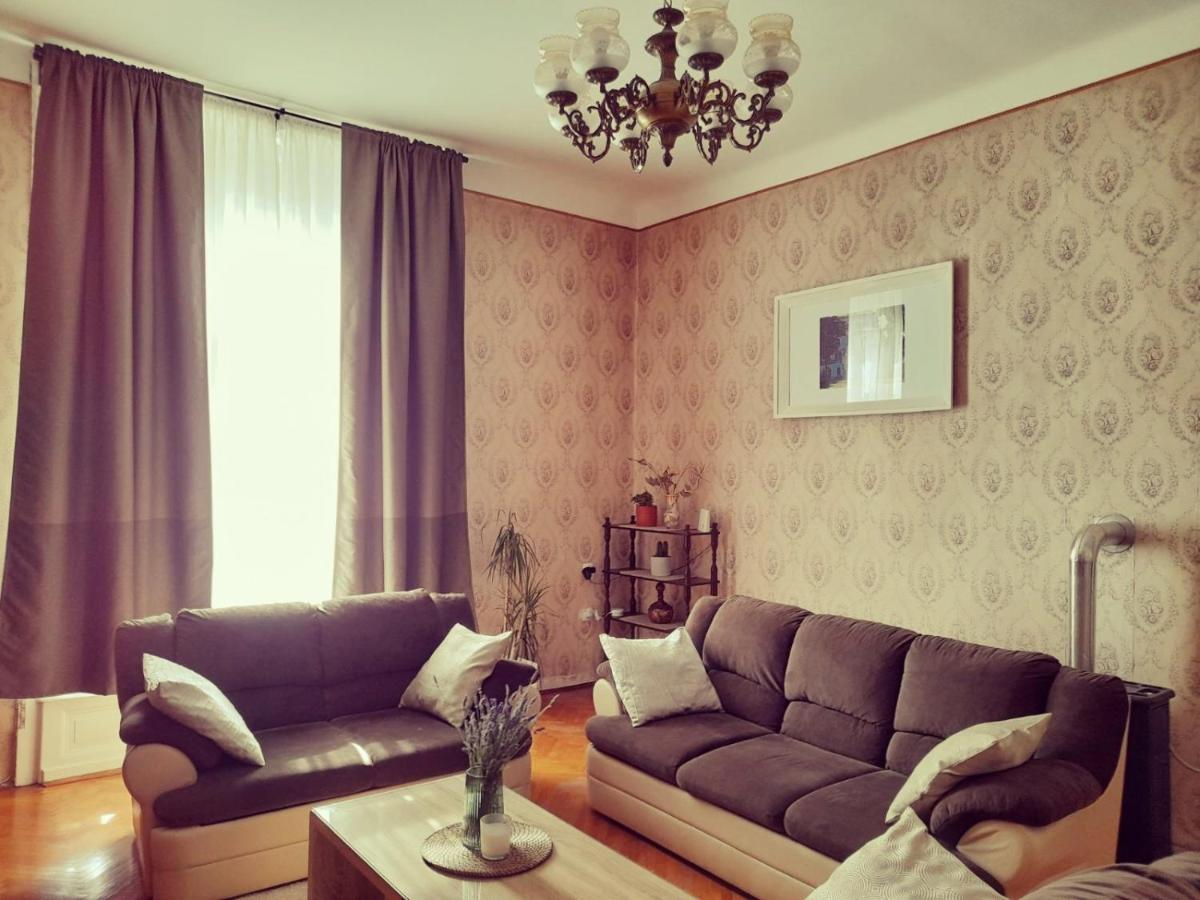 Апартаменти App Obrovac In The Centre - With Amazing Sea View! Пула Екстер'єр фото