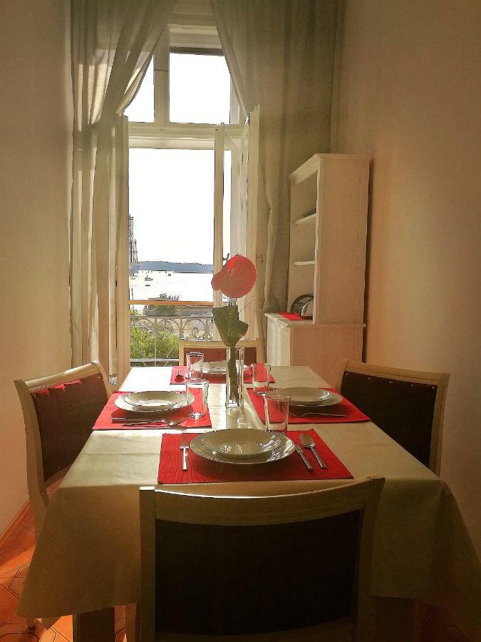 Апартаменти App Obrovac In The Centre - With Amazing Sea View! Пула Екстер'єр фото